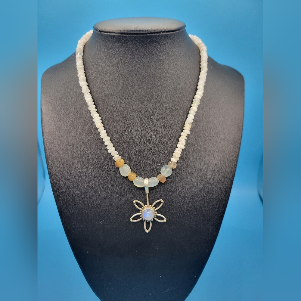 Elegant Sterling silver 925 Rainbow Moonstone Flower and Stone Beaded Necklace